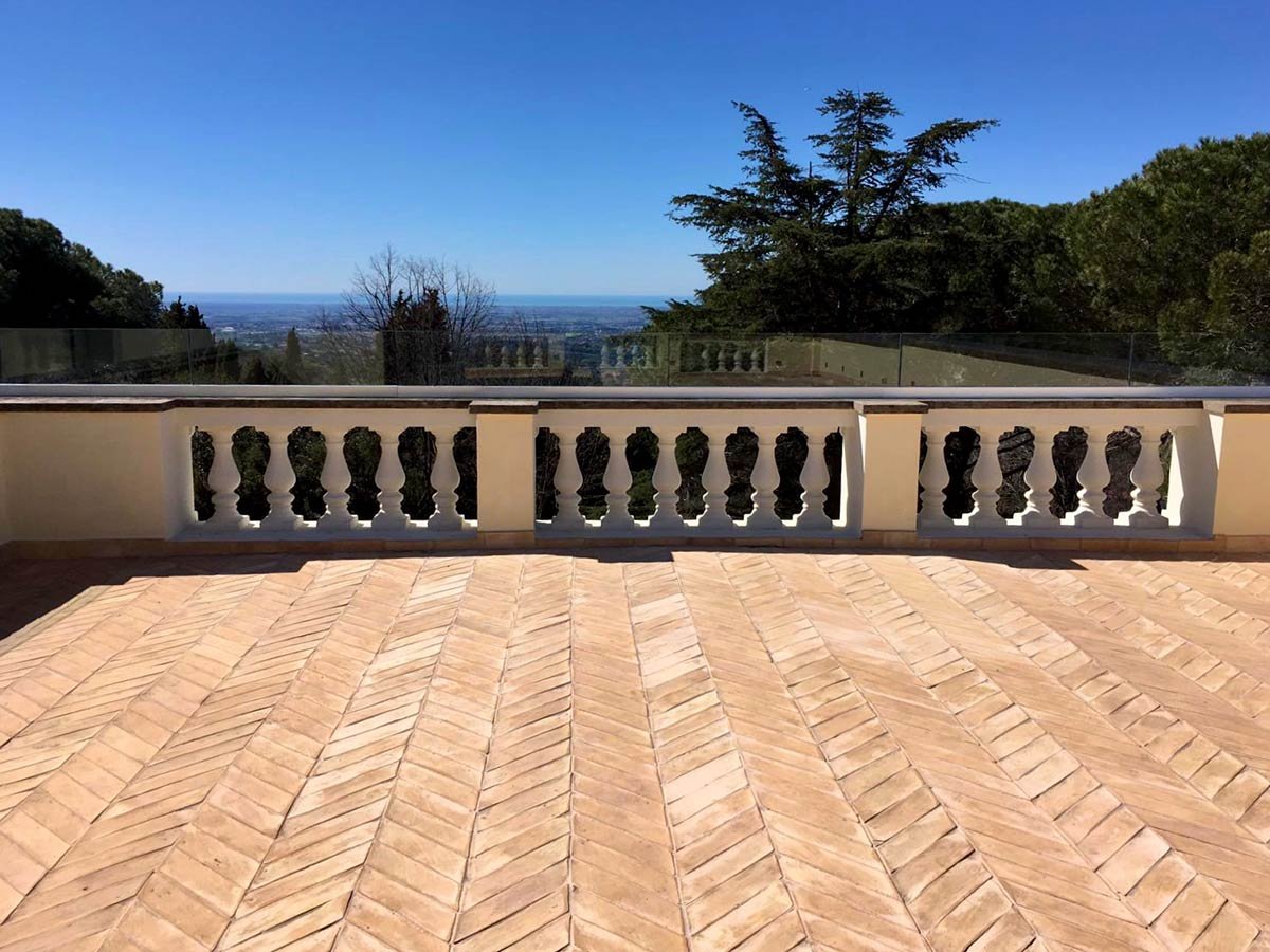 pavimento terrazzo in cotto